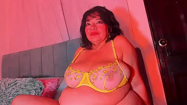 karlablue  online show from 12/21/24, 03:03