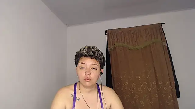 Snapshot of kathy_luisa chatting on 05/08/26, 11:04 kathy luisa online show from 05/08/26, 11:04