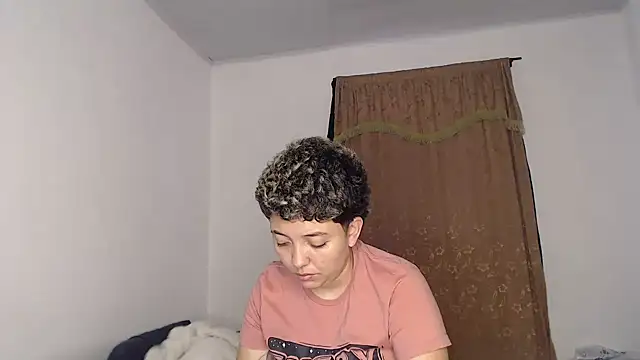 Snapshot of kathy_luisa chatting on 05/16/26, 11:53 kathy luisa online show from 05/16/26, 11:53