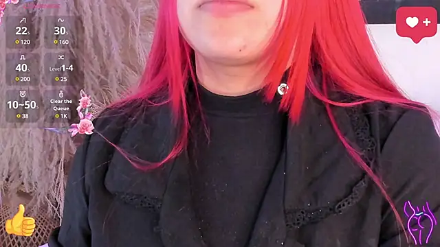 Snapshot of SophieRossi chatting on 01/18/25, 05:52 SophieRossi online show from 01/18/25, 05:52