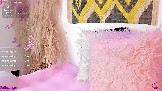 Snapshot of SophieRossi chatting on 03/13/25, 07:20 SophieRossi online show from 03/13/25, 07:20