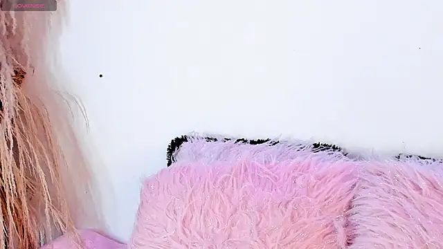 Snapshot of SophieRossi chatting on 03/14/25, 03:48 SophieRossi online show from 03/14/25, 03:48