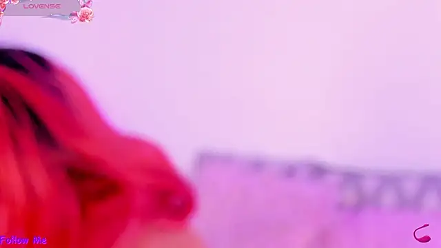 Snapshot of SophieRossi chatting on 10/09/25, 01:20 SophieRossi online show from 10/09/25, 01:20