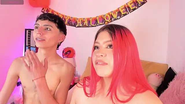 Snapshot of SophieRossi chatting on 10/11/25, 01:31 SophieRossi online show from 10/11/25, 01:31