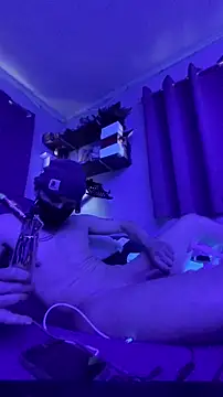 Cloudd Kingg Iceyyy online show from 03/19/26, 12:53