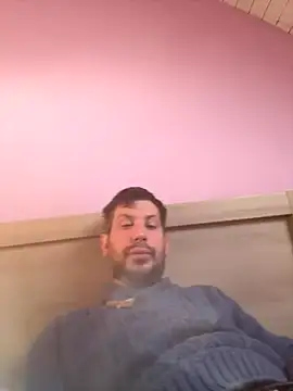 Snapshot of Taxidriver1988 chatting on 12/16/25, 02:00 Taxidriver1988 online show from 12/16/25, 02:00