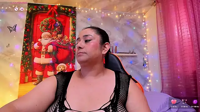 agathaxxx-69 online show from 11/29/25, 08:12