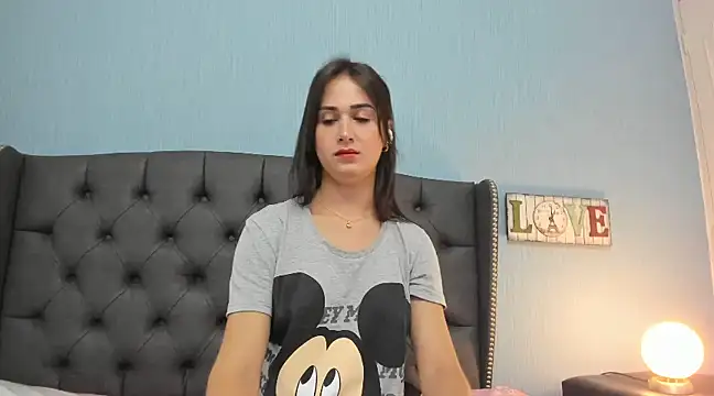 Snapshot of AndreaStivens chatting on 01/11/25, 03:09 AndreaStivens online show from 01/11/25, 03:09