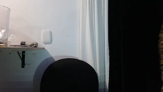 Snapshot of mariecam420 chatting on 01/19/25, 01:53 mariecam420 online show from 01/19/25, 01:53