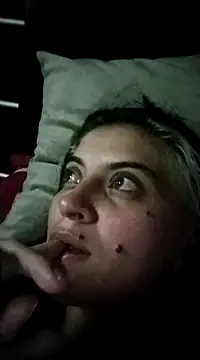 Snapshot of mariecam420 chatting on 02/07/25, 03:45 mariecam420 online show from 02/07/25, 03:45