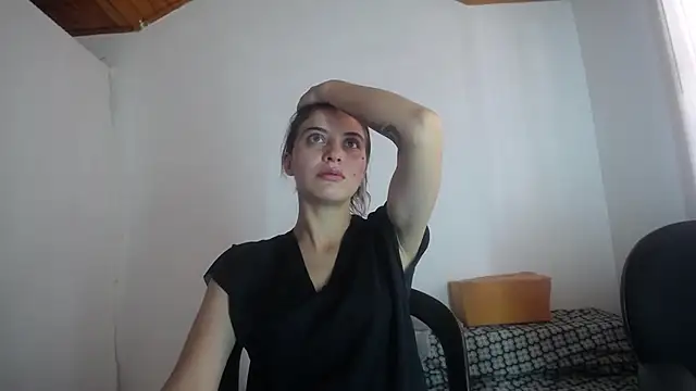 mariecam420 online show from 12/04/25, 03:32