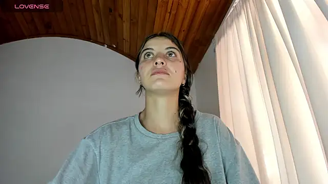 mariecam420 online show from 12/22/25, 08:50