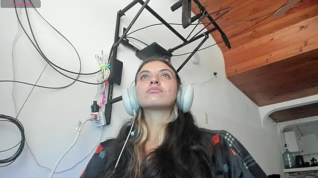 mariecam420 online show from 01/18/26, 04:00