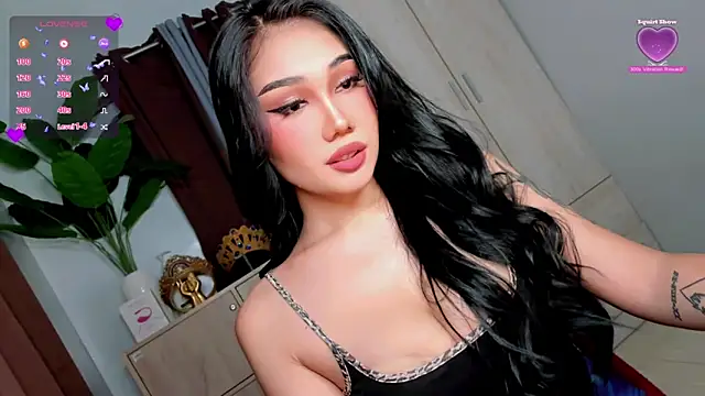 Icon1c LiLy online show from 05/25/26, 11:11