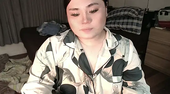 Snapshot of mysticofcum chatting on 02/13/25, 02:09 mysticofcum online show from 02/13/25, 02:09