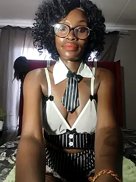 Snapshot of HoneyDropsX chatting on 03/02/25, 02:00 HoneyDropsX online show from 03/02/25, 02:00