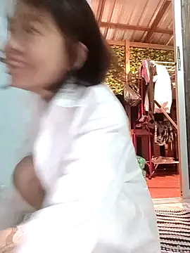 Little suzy5 online show from 11/29/25, 09:18