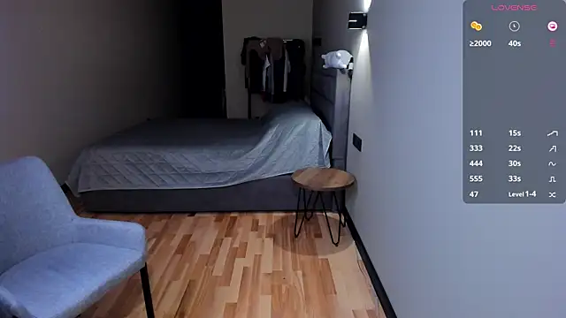 Aquilaris  online show from 12/15/24, 03:42