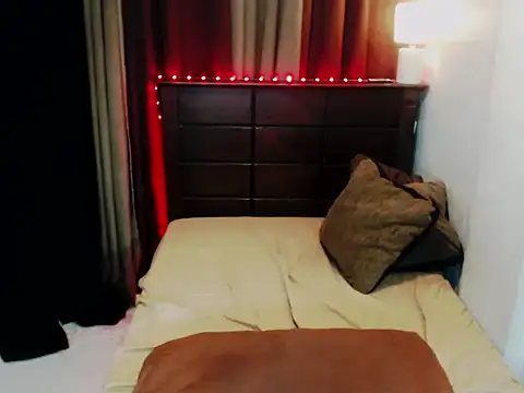 69HornyDoLL6969 online show from 10/04/25, 08:45