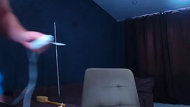 Snapshot of muscularjohnforuX chatting on 09/22/25, 08:27 muscularjohnforuX online show from 09/22/25, 08:27