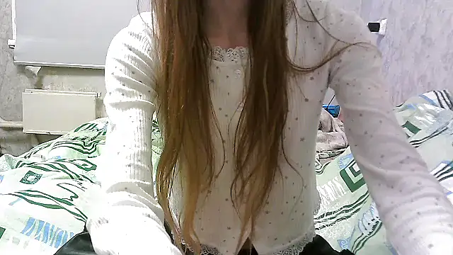 KittyBounty online show from 12/14/25, 10:25