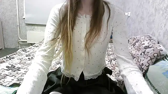 KittyBounty online show from 12/18/25, 07:20