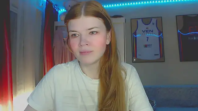 Snapshot of Klementa chatting on 07/13/26, 06:44 Klementa online show from 07/13/26, 06:44