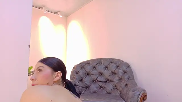 niky smit online show from 04/23/26, 10:47