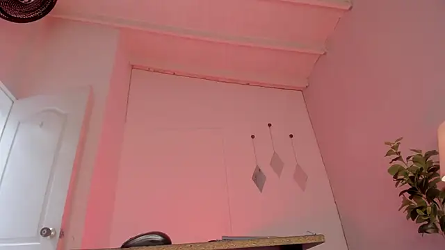 swt-booty online show from 11/10/25, 06:29