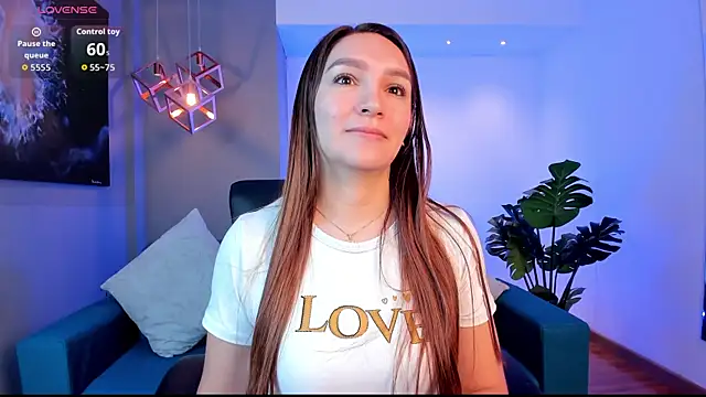 miataylorr1 online show from 07/04/26, 01:06