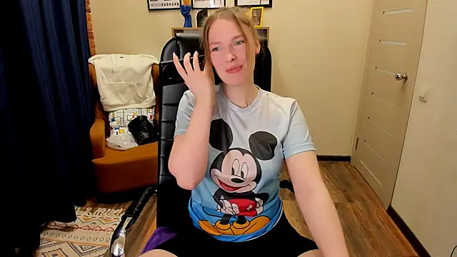  fiona Love online show from 02/12/26, 08:26