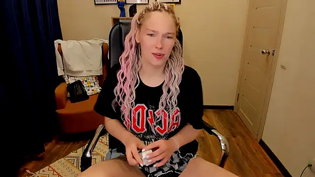  fiona Love online show from 03/16/26, 08:13