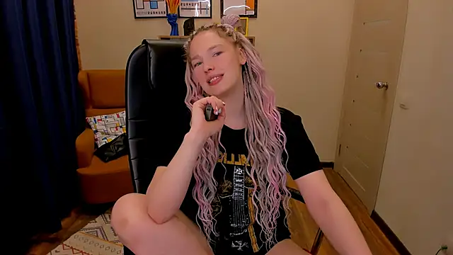  fiona Love online show from 03/17/26, 08:45