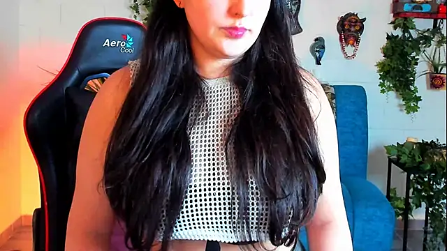 Snapshot of CeceliaJohnson chatting on 02/19/25, 11:17 CeceliaJohnson online show from 02/19/25, 11:17