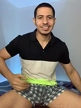 Snapshot of steven_clain chatting on 12/12/24, 11:29 steven clain online show from 12/12/24, 11:29