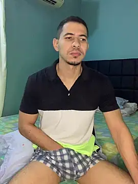 Snapshot of steven_clain chatting on 03/01/25, 10:13 steven clain online show from 03/01/25, 10:13