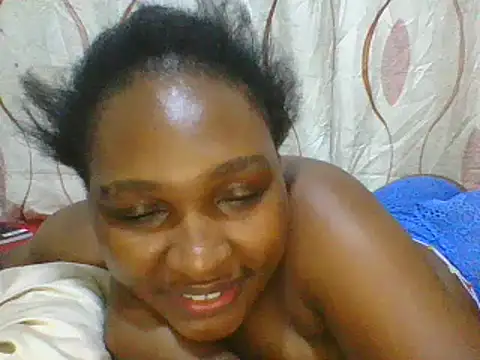 Snapshot of cute_lavenda chatting on 03/07/25, 06:00 cute lavenda online show from 03/07/25, 06:00