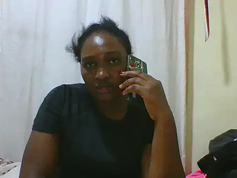 Snapshot of cute_lavenda chatting on 09/27/25, 06:13 cute lavenda online show from 09/27/25, 06:13