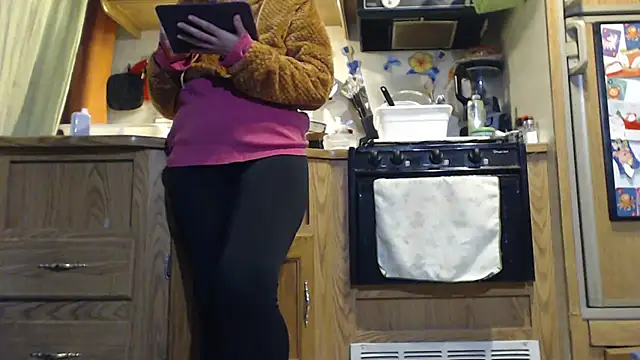 Snapshot of sexyinpantyhose chatting on 12/24/24, 07:49 sexyinpantyhose online show from 12/24/24, 07:49