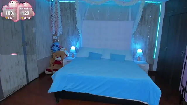 floryn susana online show from 04/12/26, 08:36