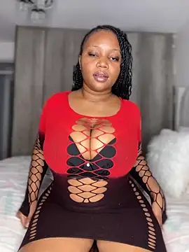 Hyra Ari online show from 11/27/25, 07:54