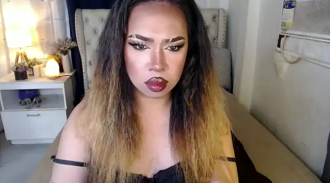 RebecaNextToYou online show from 01/07/25, 05:53