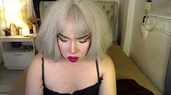 RebecaNextToYou online show from 01/15/25, 08:48