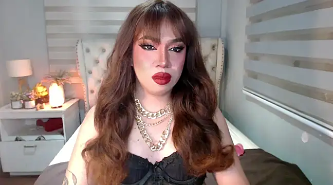 RebecaNextToYou online show from 02/05/25, 05:20