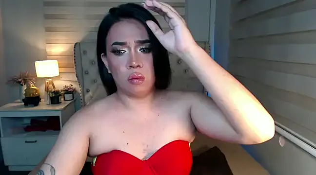 RebecaNextToYou online show from 02/16/25, 09:05