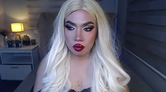 RebecaNextToYou online show from 03/07/25, 08:33