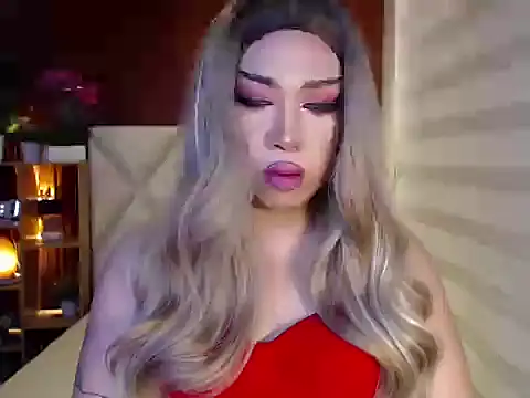 RebecaNextToYou online show from 10/06/25, 02:47