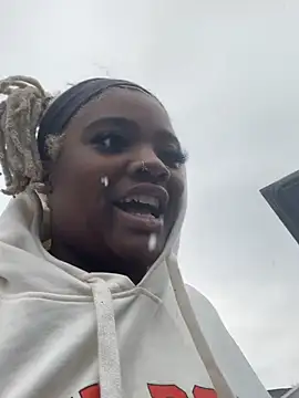 Indigo-love23 online show from 02/20/25, 04:25