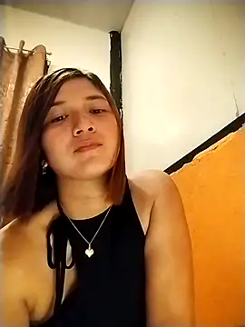 Snapshot of MS_Isabella_Snow92 chatting on 10/23/25, 01:43 MS Isabella Snow92 online show from 10/23/25, 01:43