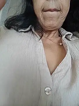 Susannemilf online show from 01/15/26, 04:50